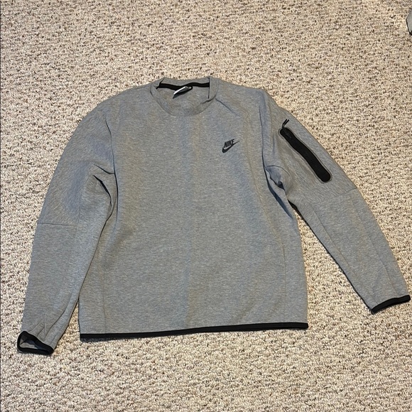 Nike Tech Men's Gray Sweater - Picture 1 of 5